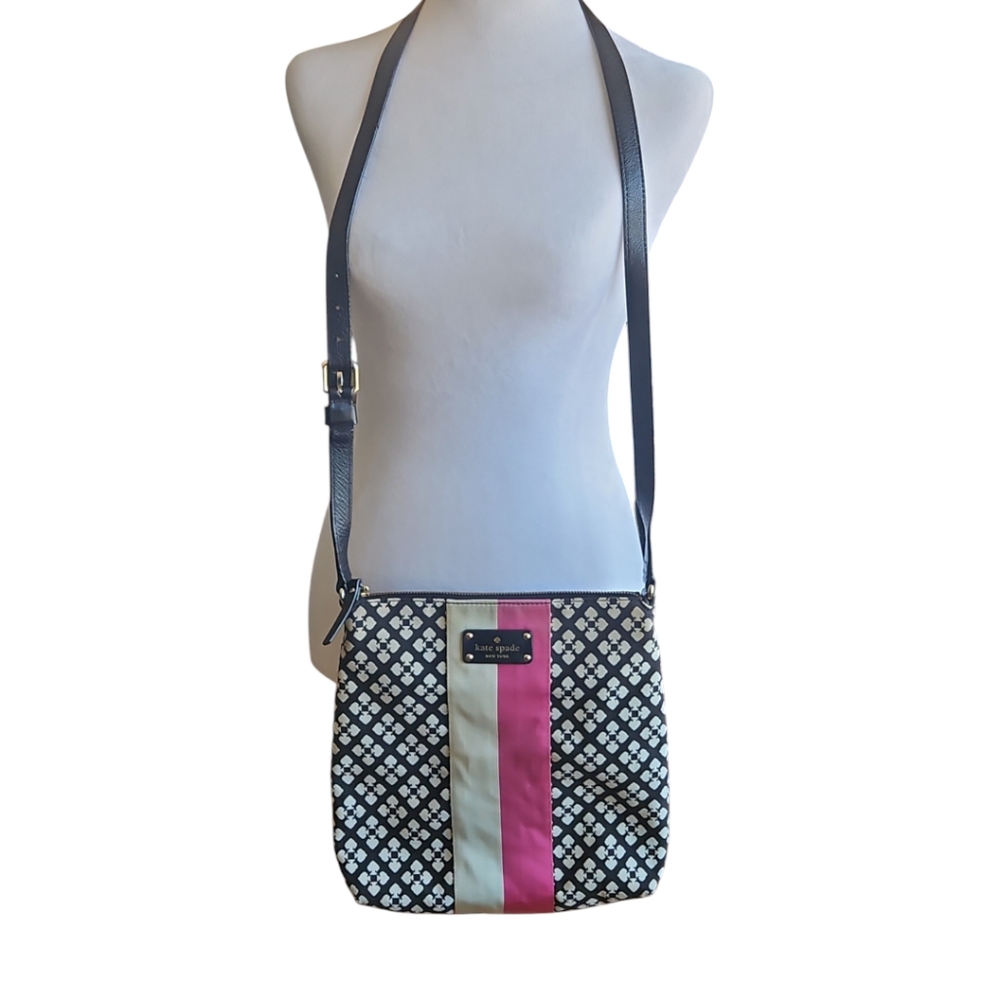 Kate Spade Victoria Black and Pink Crossbody Bag - Picture 3 of 9